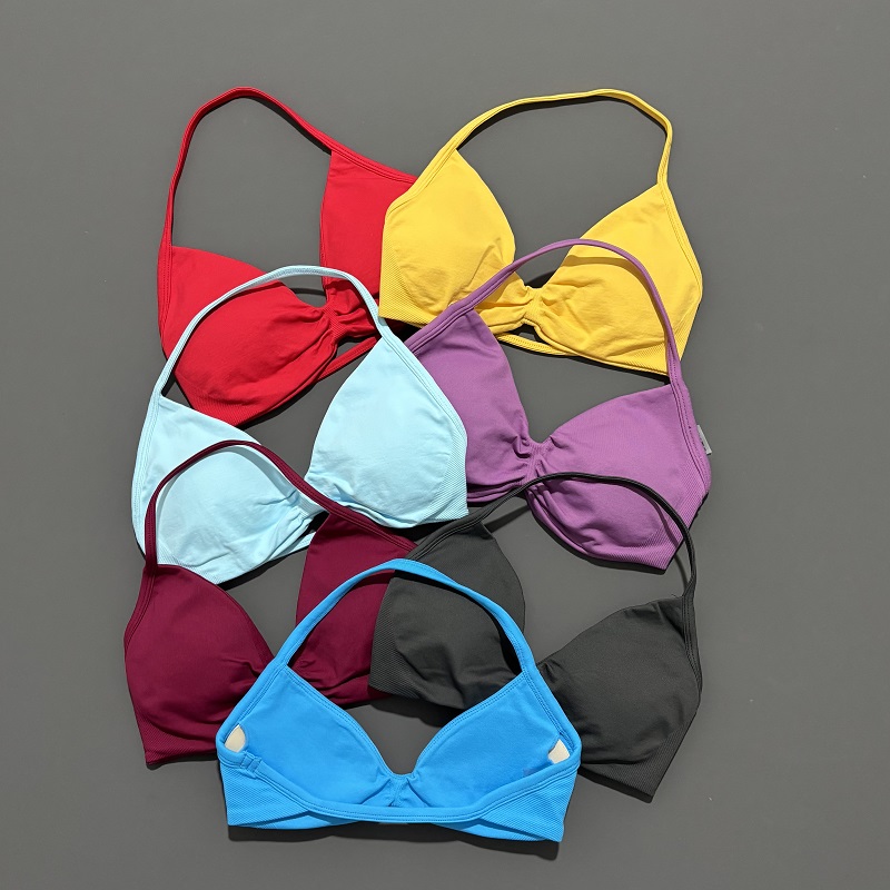เสื้อชั้นในแบบสปอร์ตสำหรับเล่น - Home Gym Women บทวิจารณ์และราคา